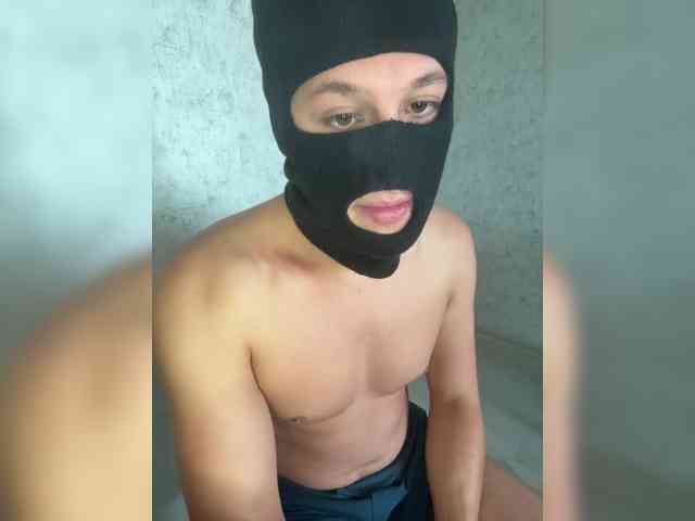 AlexTop21T1
