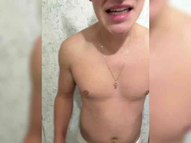 AlexTop21T1