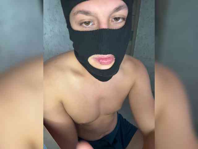 AlexTop21T1