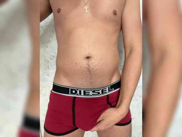 AlexTop21T1