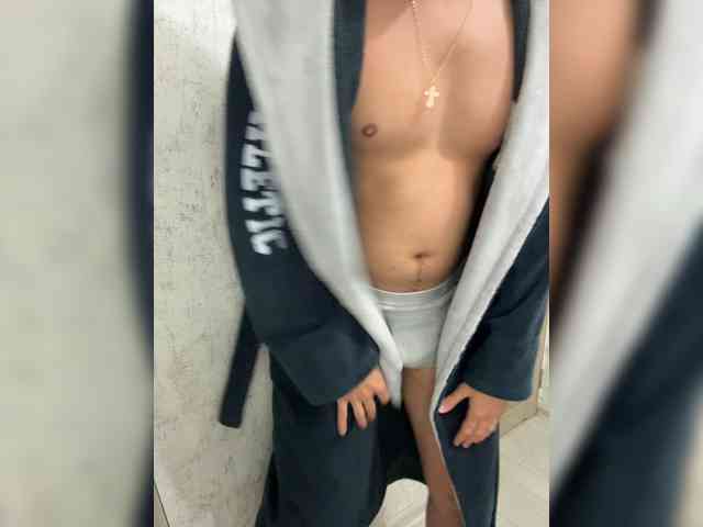 AlexTop21T1
