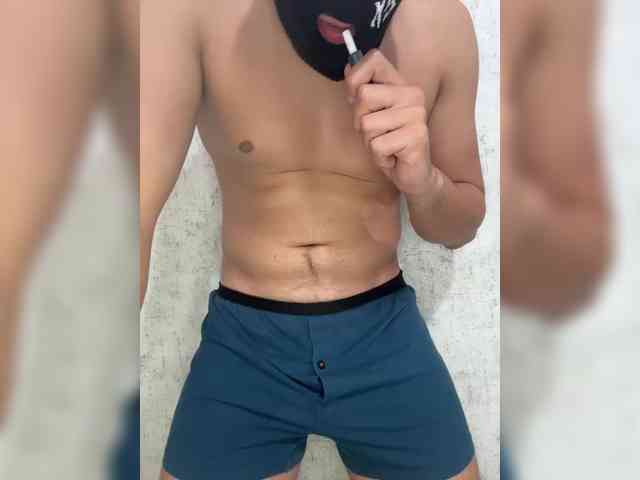 AlexTop21T1