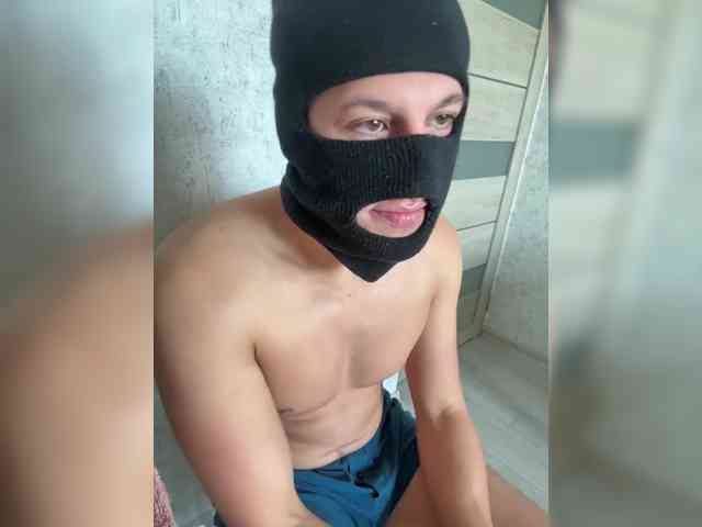 AlexTop21T1