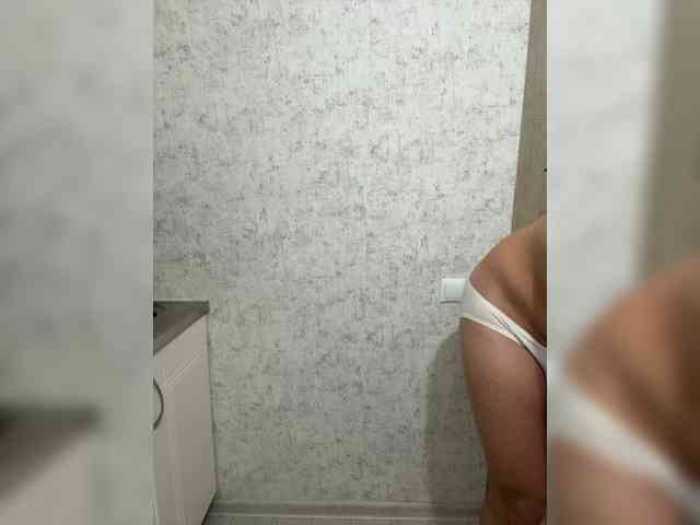 AlexTop21T1