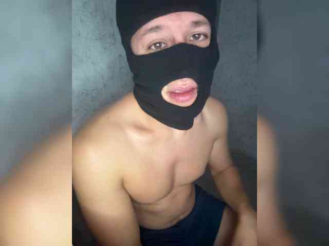 AlexTop21T1