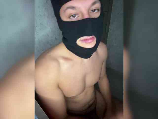 AlexTop21T1