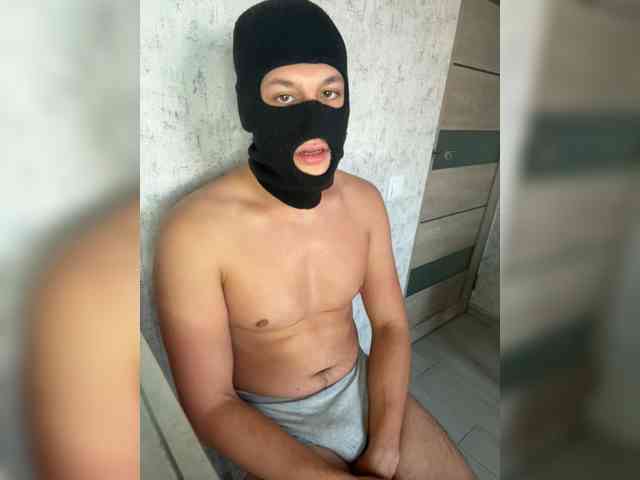 AlexTop21T1