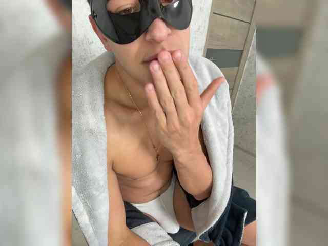 AlexTop21T1