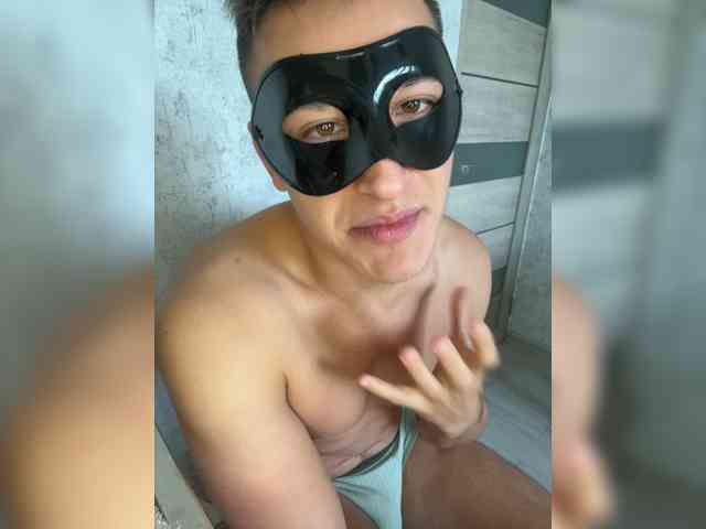 AlexTop21T1