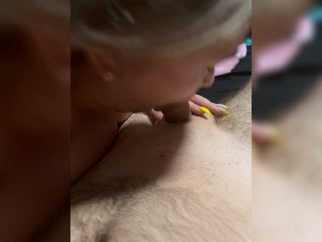 Meloni-2 live cam on BongaCams