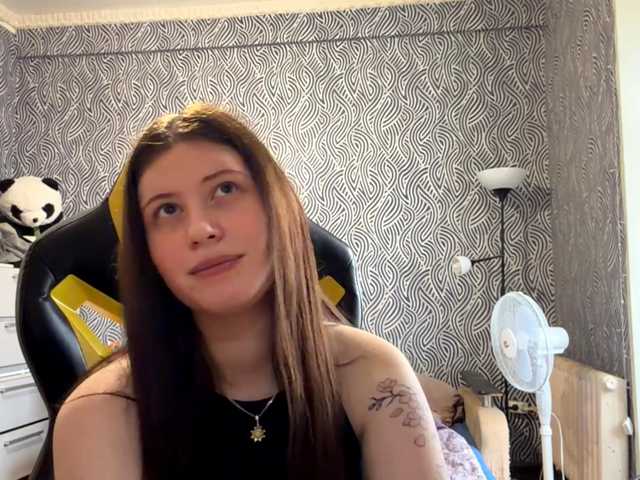 TereasaShilleh live cam on BongaCams