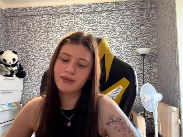 TereasaShilleh live cam on BongaCams