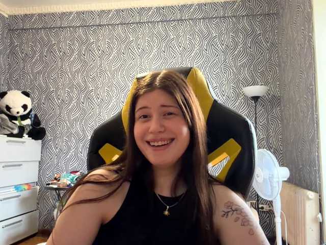 TereasaShilleh live cam on BongaCams