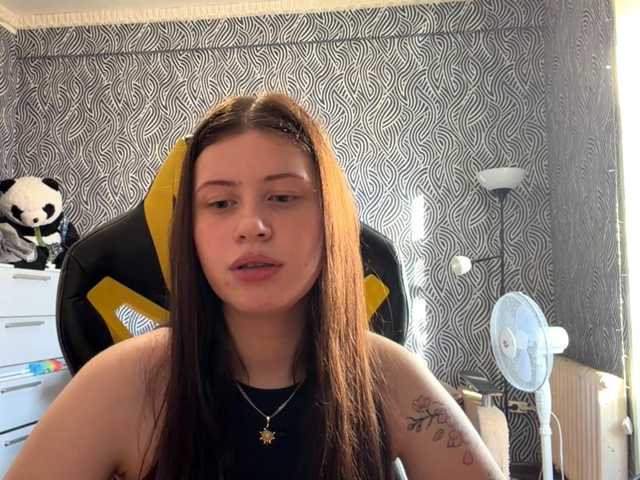 TereasaShilleh live cam on BongaCams
