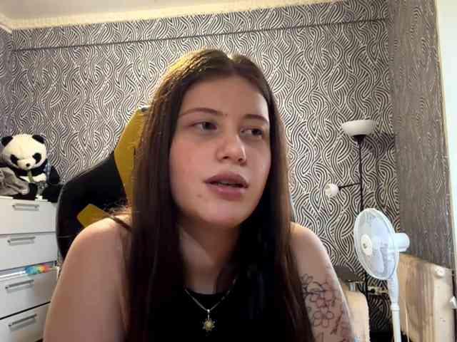 TereasaShilleh webcam
