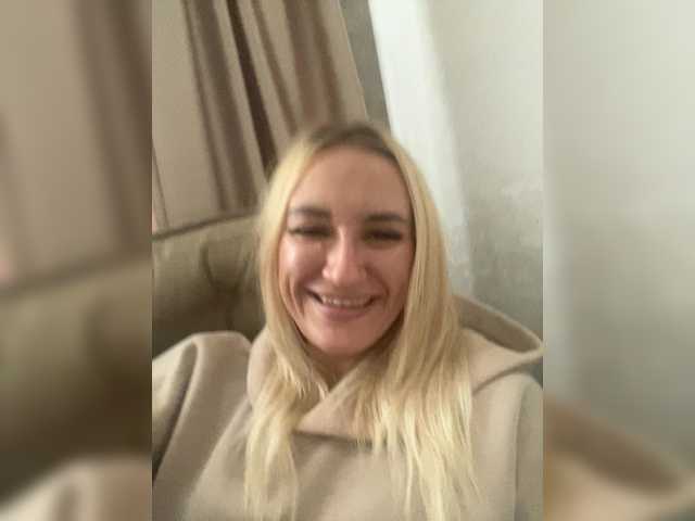 44enji webcam