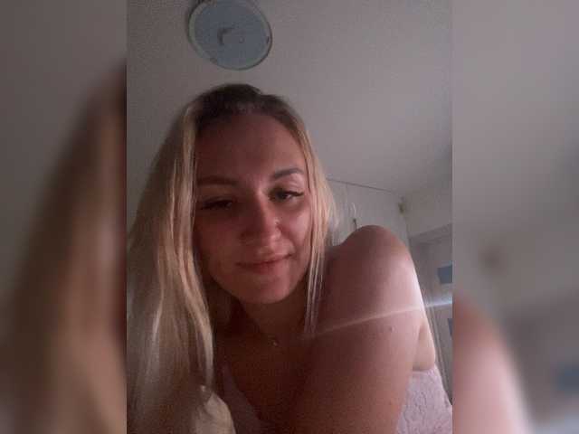 44enji live cam on BongaCams