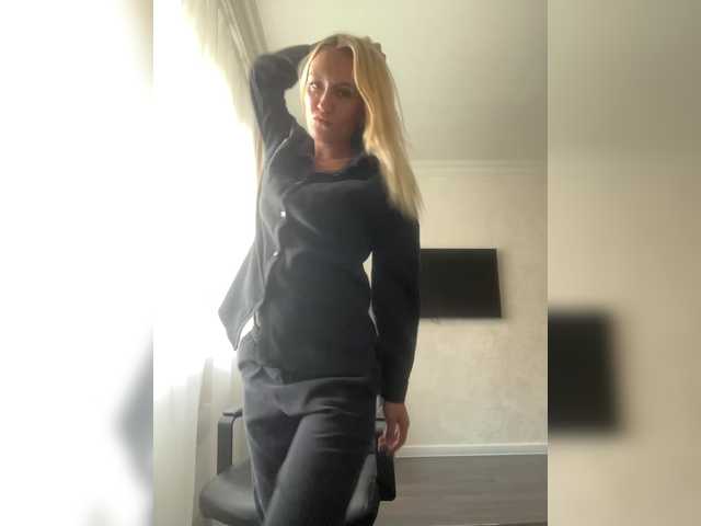 44enji live cam on BongaCams