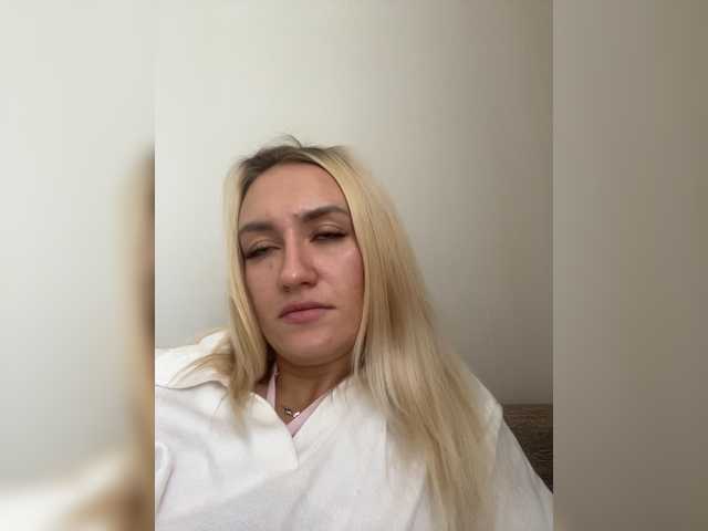 44enji live cam on BongaCams
