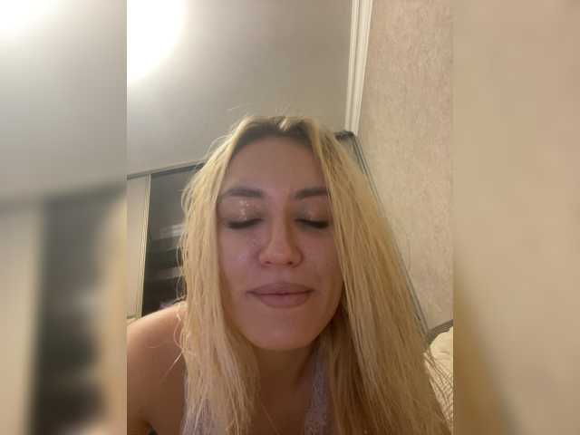 44enji live cam on BongaCams