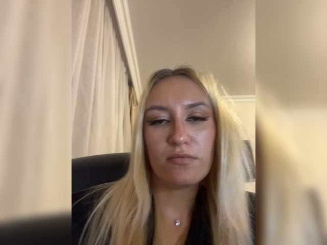 44enji live cam on BongaCams