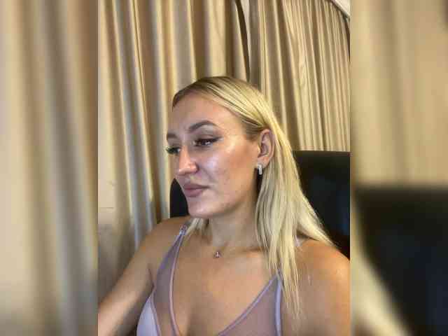 44enji webcam