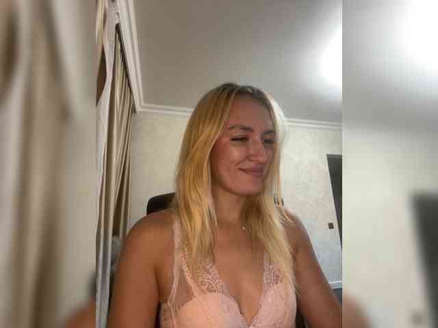 44enji webcam
