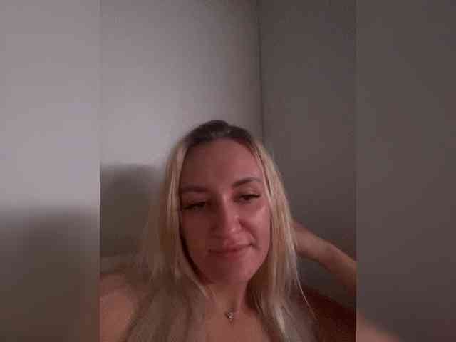 44enji webcam