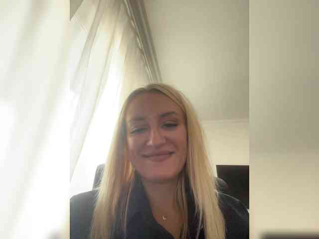 44enji webcam