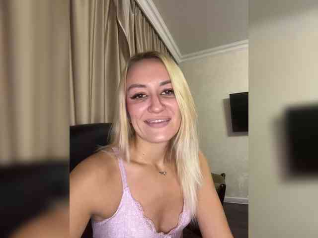 44enji webcam