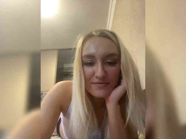 44enji webcam
