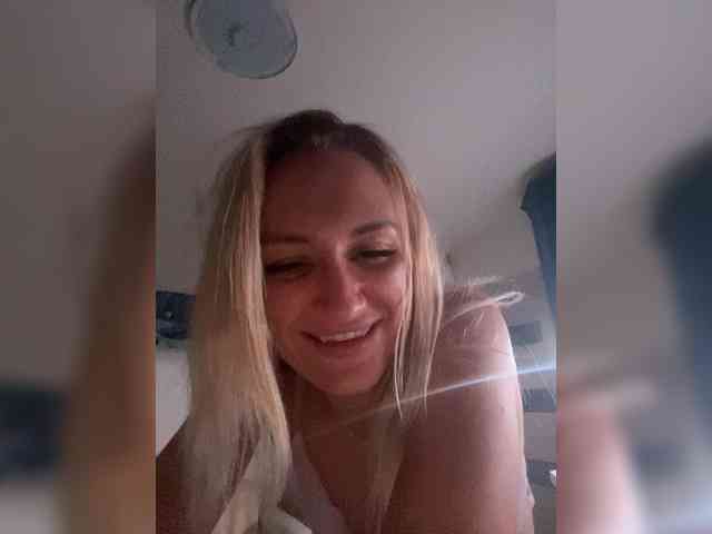 44enji webcam