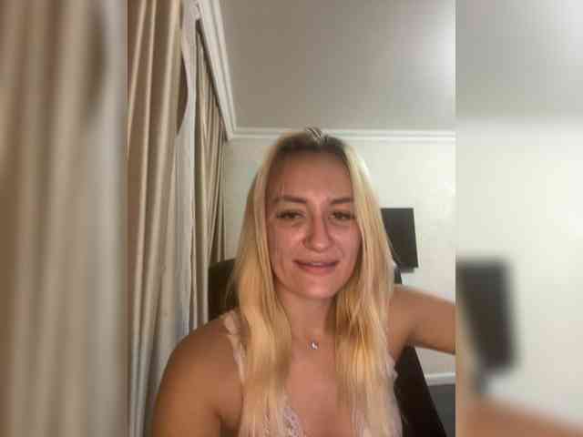 44enji webcam