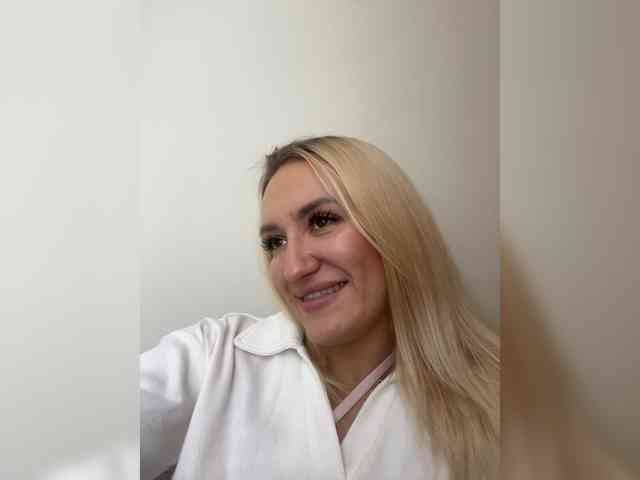 44enji webcam