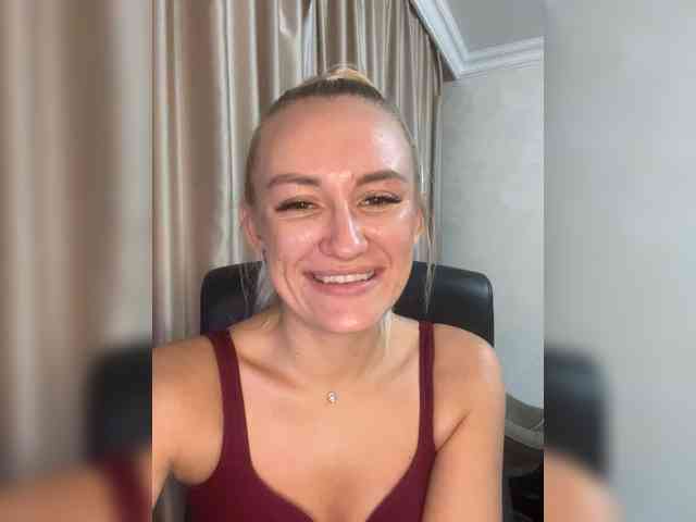 44enji webcam
