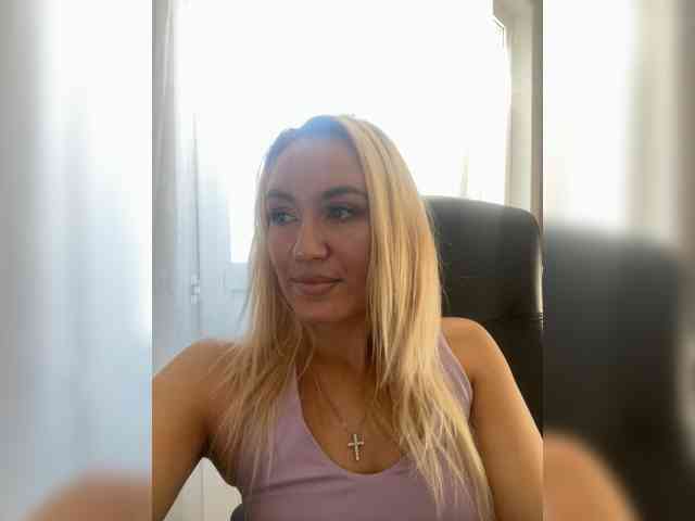 44enji webcam