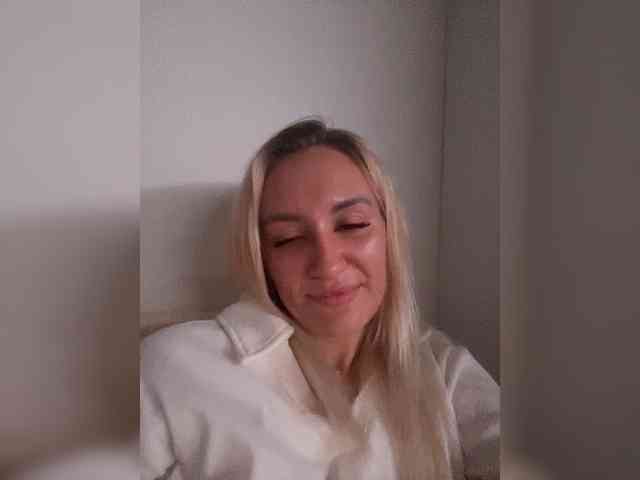 44enji webcam