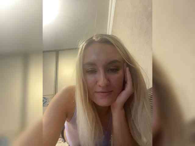 44enji webcam