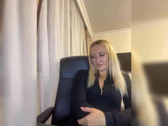 44enji webcam