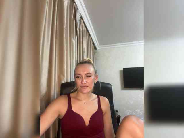 44enji webcam