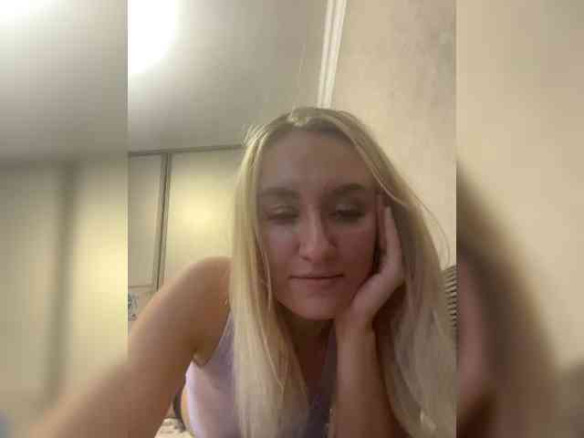 44enji webcam