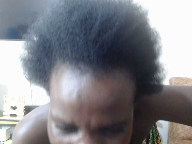 blaqqueen1 live cam on BongaCams