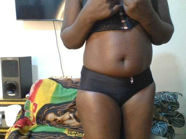 blaqqueen1, en vivo ahora en BongaCams