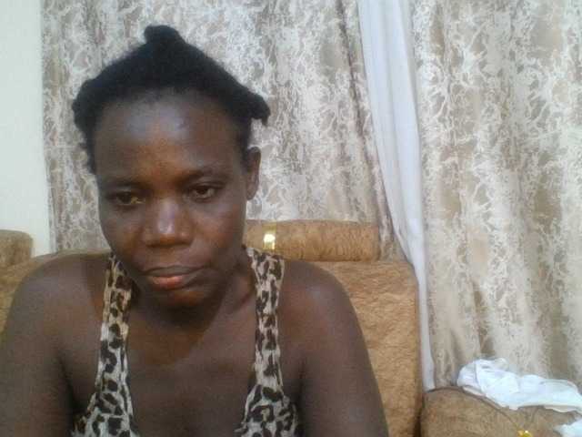 blaqqueen1 live cam on BongaCams