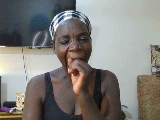 blaqqueen1, live now on BongaCams