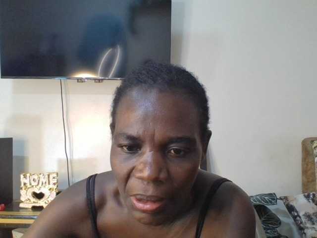 blaqqueen1 webcam