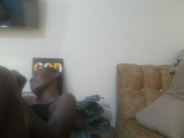 blaqqueen1 live cam on BongaCams