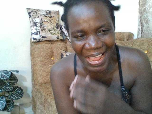 blaqqueen1, en vivo ahora en BongaCams