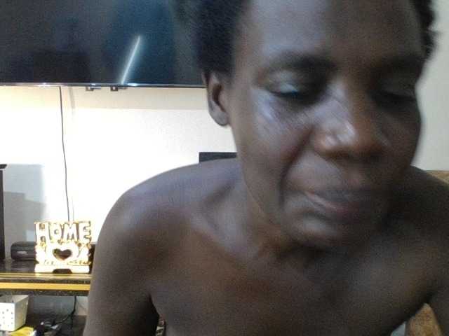 blaqqueen1 live cam on BongaCams