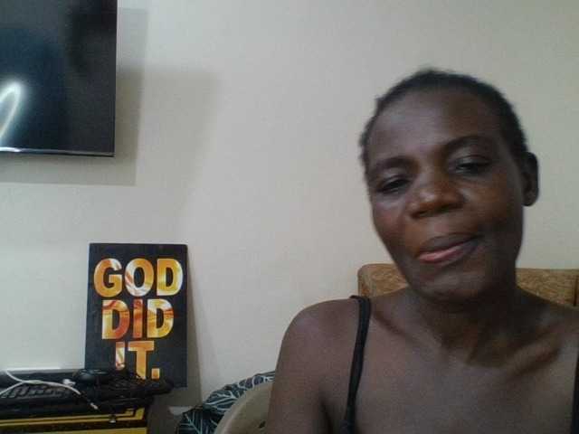 blaqqueen1 live cam on BongaCams